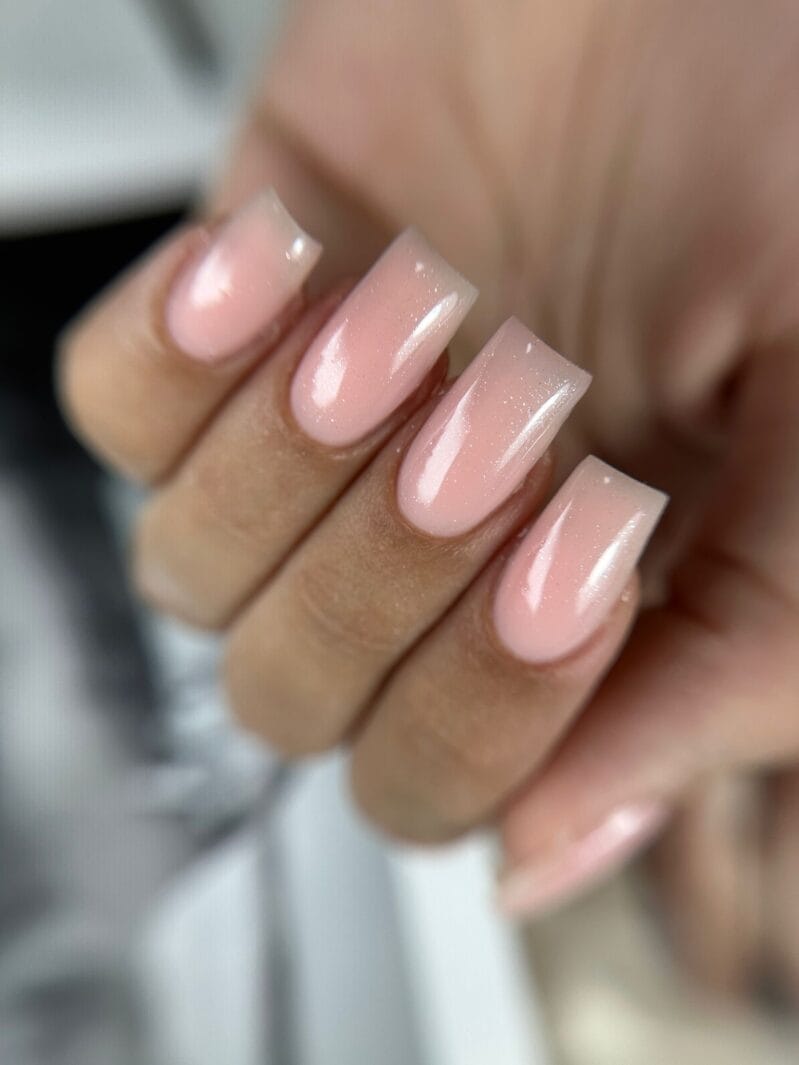 18d01b2e 8401 4018 9d49 A02112a25958